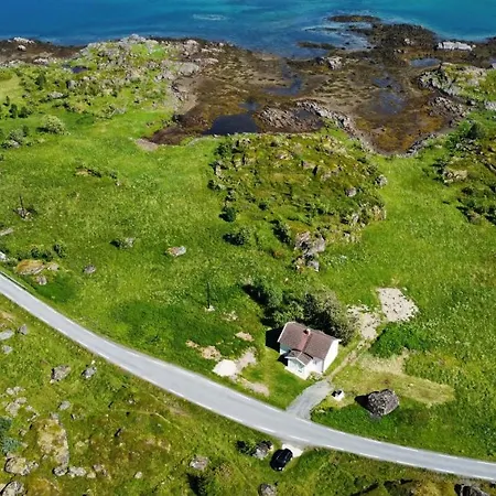 Storhella - Med Fantastisk Beliggenhet Sennesvik