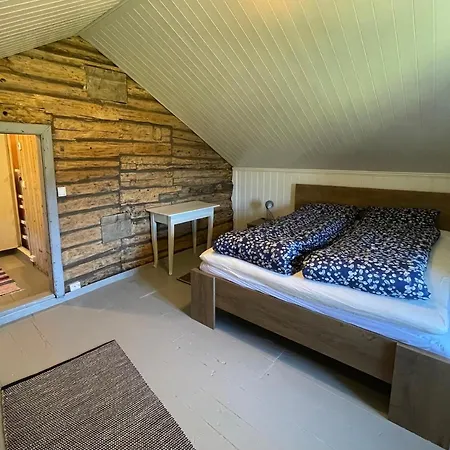Holiday home Storhella - Med Fantastisk Beliggenhet *